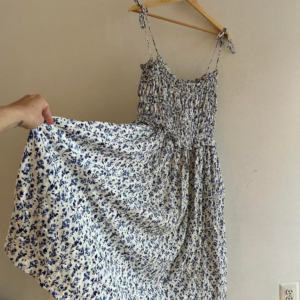 Blue and white floral maxi